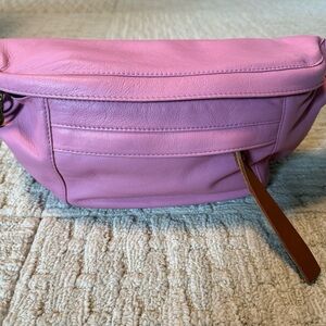 ❌ SOLD ❌ Parker Thatch Cross Your Heart Sling in Pink Taffy